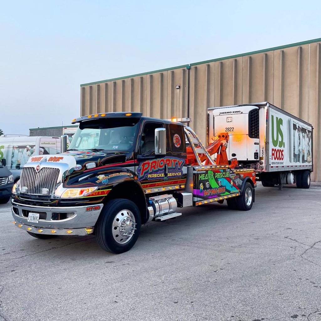 medium duty tow truck, trailer towing, priority wrecker service inc, batavia, il, chicago suburbs